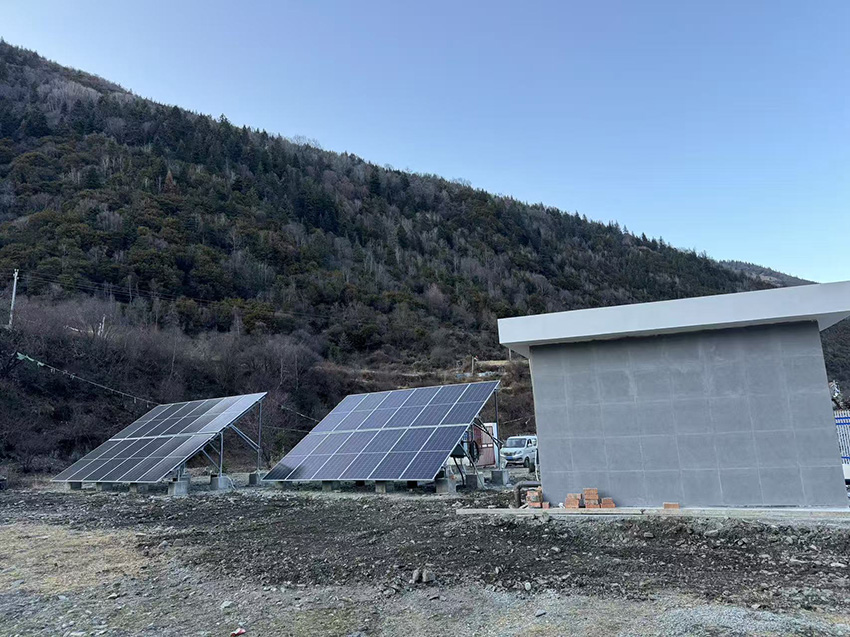 阿壩州22kw太陽(yáng)能提灌系統(tǒng)